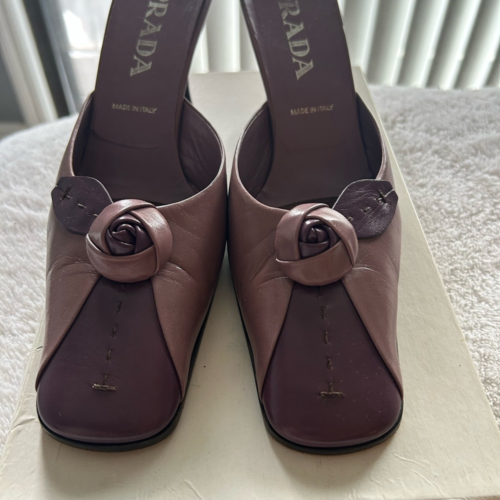 Prada Women's Mauve Leather Mules with Floral Accent